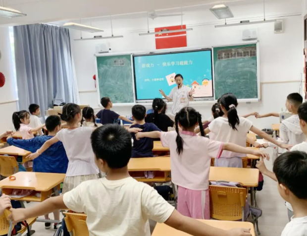 将品格教育从说教转化为体验