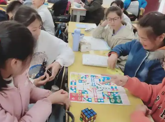多元化的投入机制丰富课间1